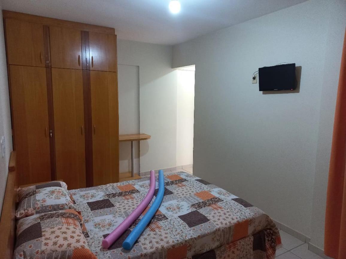 Prive Das Thermas 01 - Ar Split Nos 2 Quartos, Ventilador Na Sala, Purificador Soft Gelada Natural Caldas Novas Exterior foto